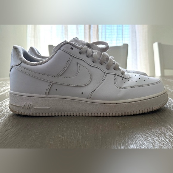 Nike Air Force 1 - size 10.5 Used - Picture 4 of 4